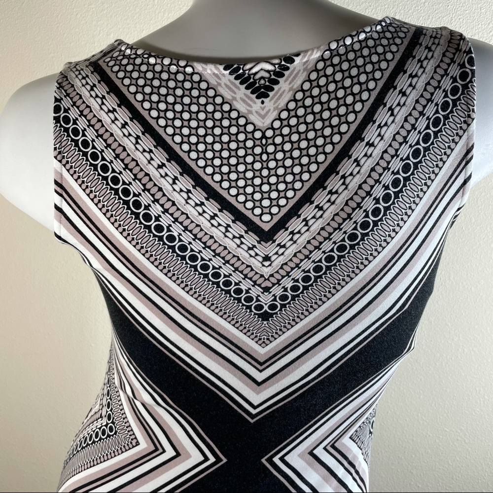 SOMA Geometric Print Sleeveless Maxi Dress in XS - Picture 4 of 12